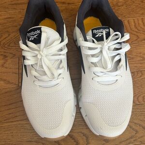 Reebok Men's White and Black Athletic Shoes